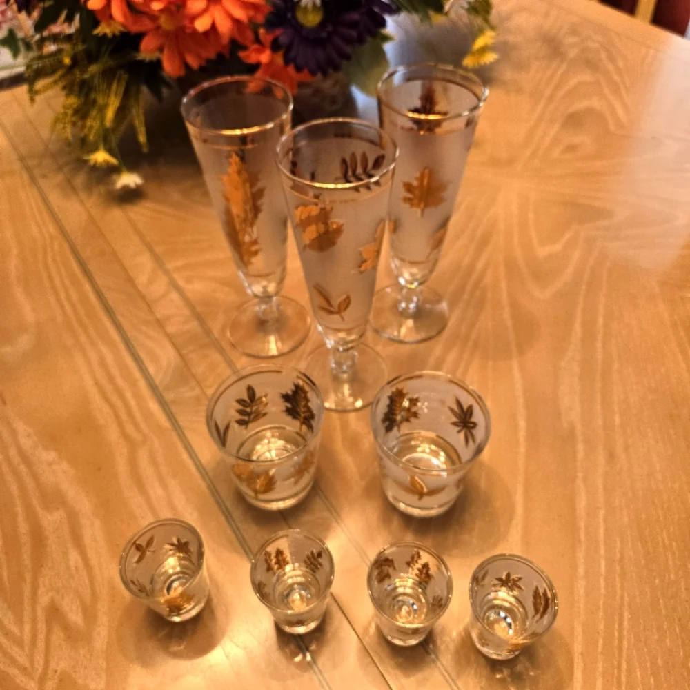 Vintage Gold Leaf 3-2-4 Bar Glasses Set, 3 Pilsner, 2 Highball, 4 Shot Glasses